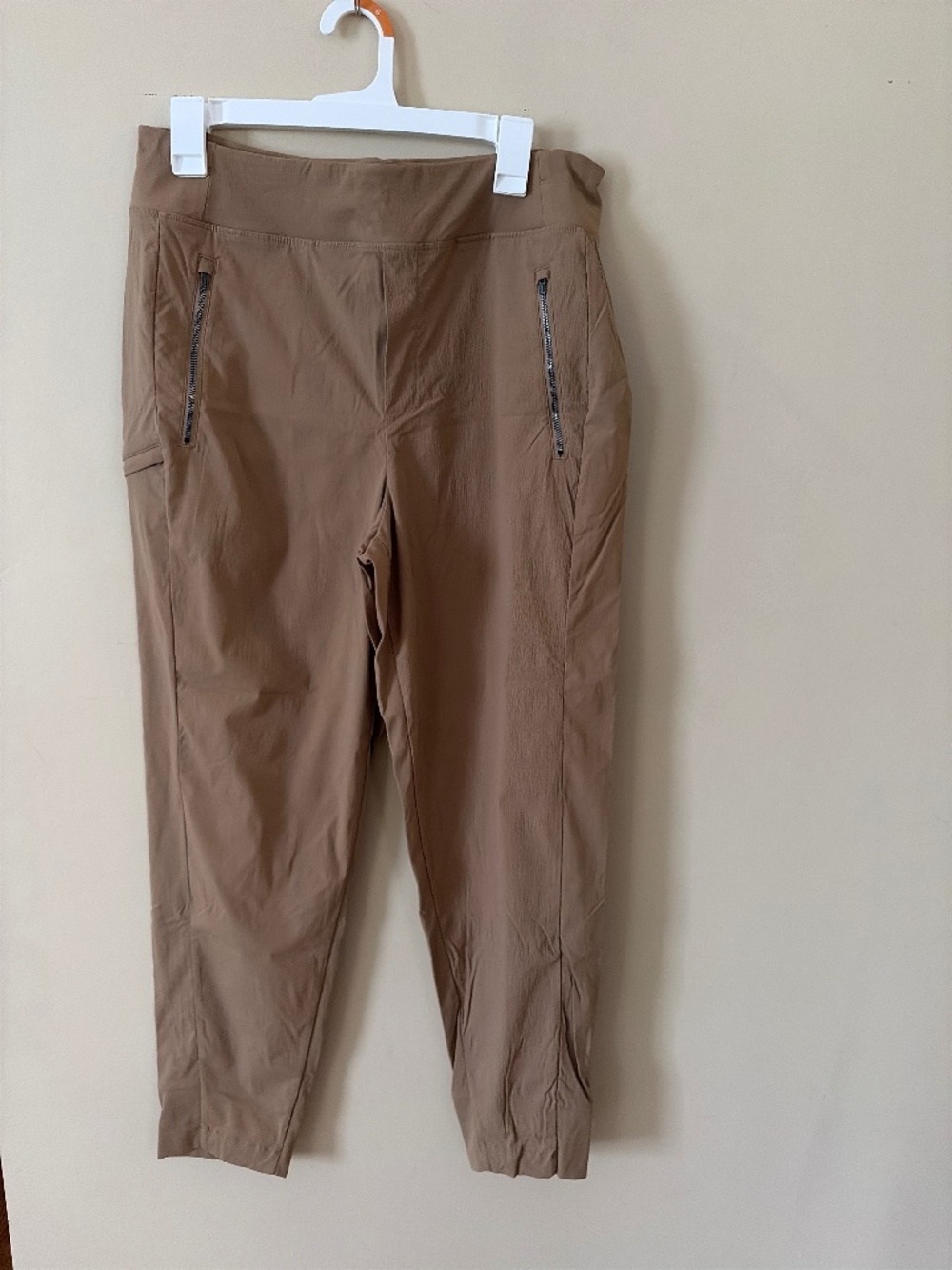 Athleta athletic joggers